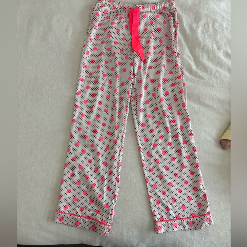 Victoria's Secret Pink and White Heart Pajama Set